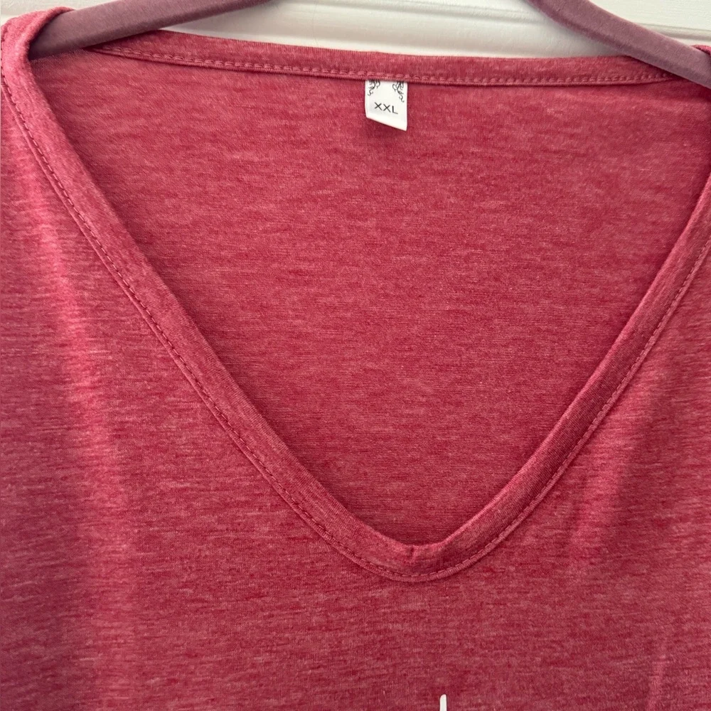 🔥🌞Graphic Tee - 'The Beach is My Happy Place' - Picture 3 of 5